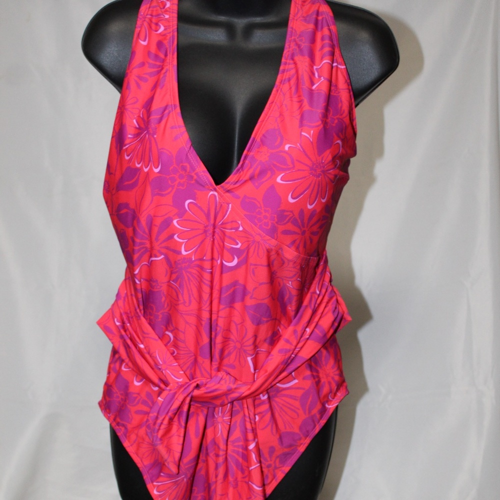 Adore Me Belted One Piece Floral Print Swimsut. Sz. 3XL